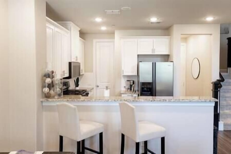 A6a627f6 a57c 43aa 9b8a 0d245ae77ad6