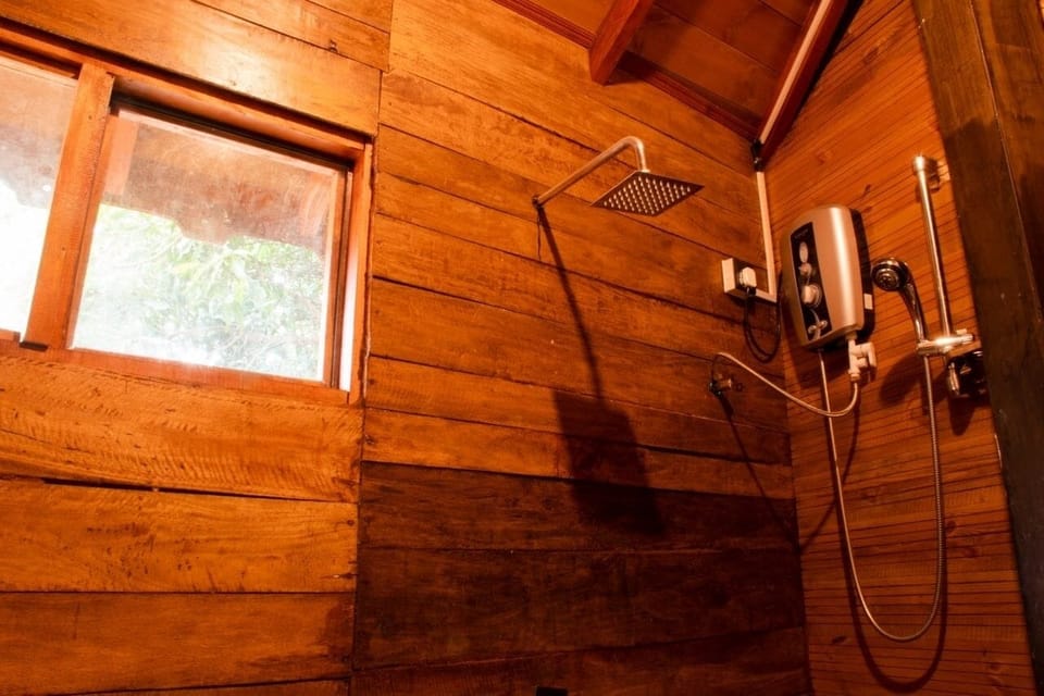 Tree House | Bathroom | Designer toiletries, hair dryer, heated floors, towels