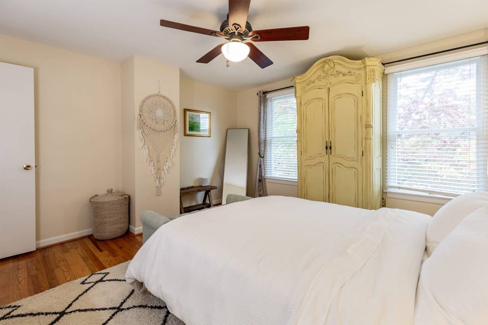 The front-facing Queen Bedroom