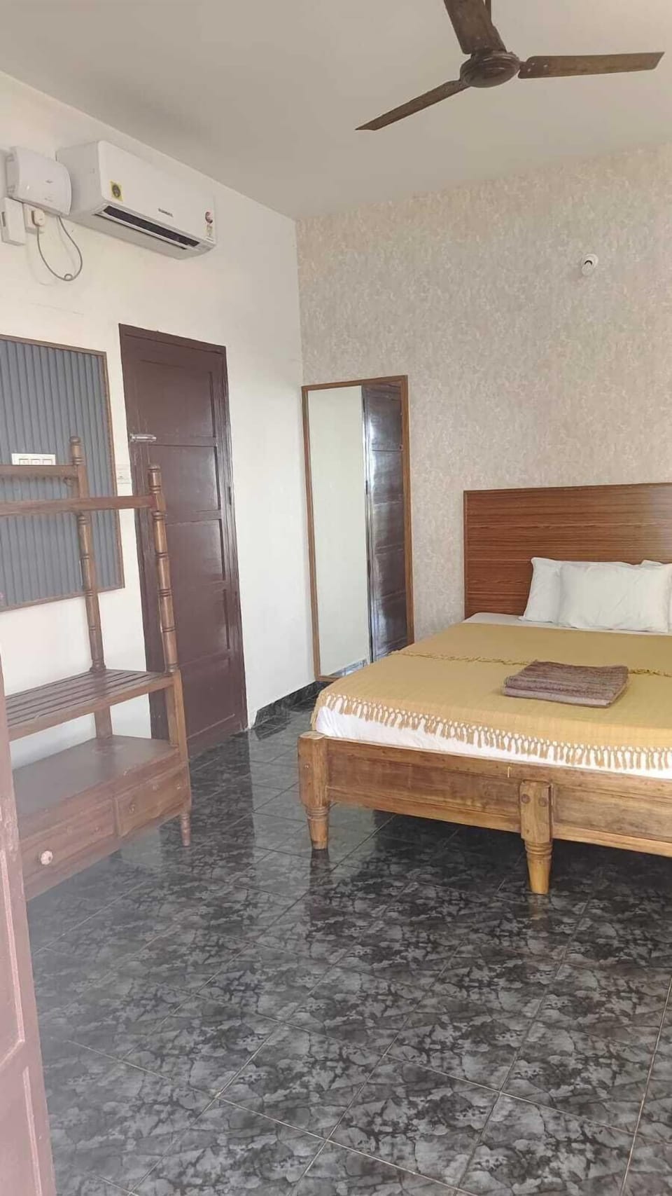 Standard Double or Twin Room, Balcony, Partial Sea View | Desk, laptop workspace, iron/ironing board, free WiFi