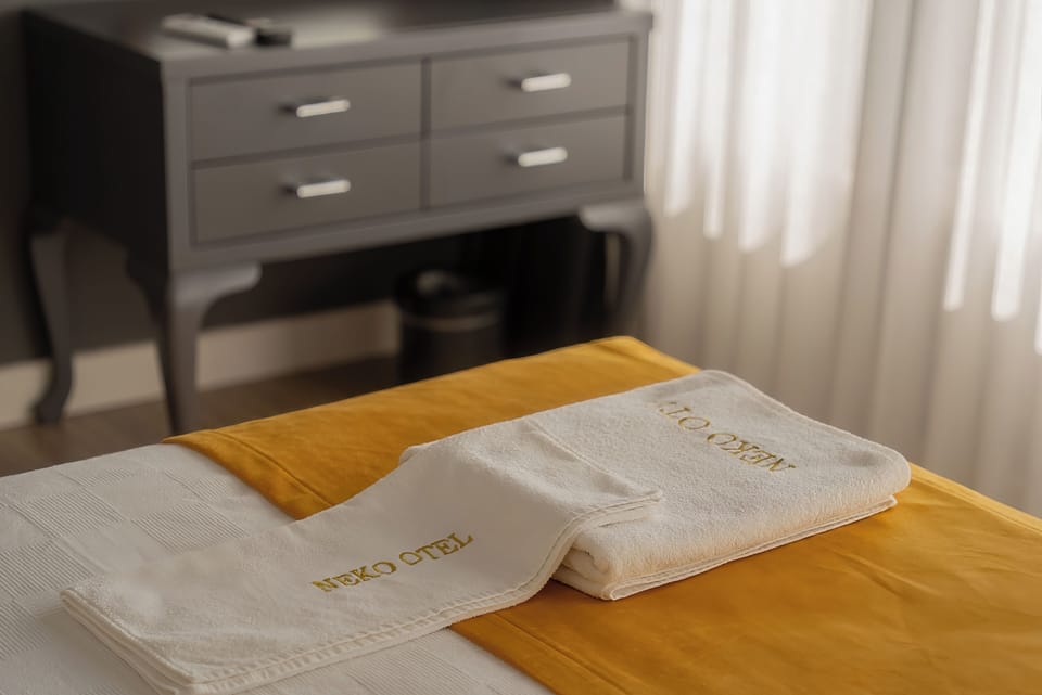 Standard Double Room, Partial Sea View | Desk, laptop workspace, free WiFi