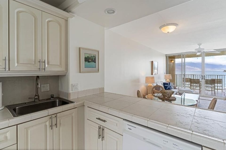 Condo, 2 Bedrooms | Private kitchen | Coffee/tea maker, fridge, oven, toaster