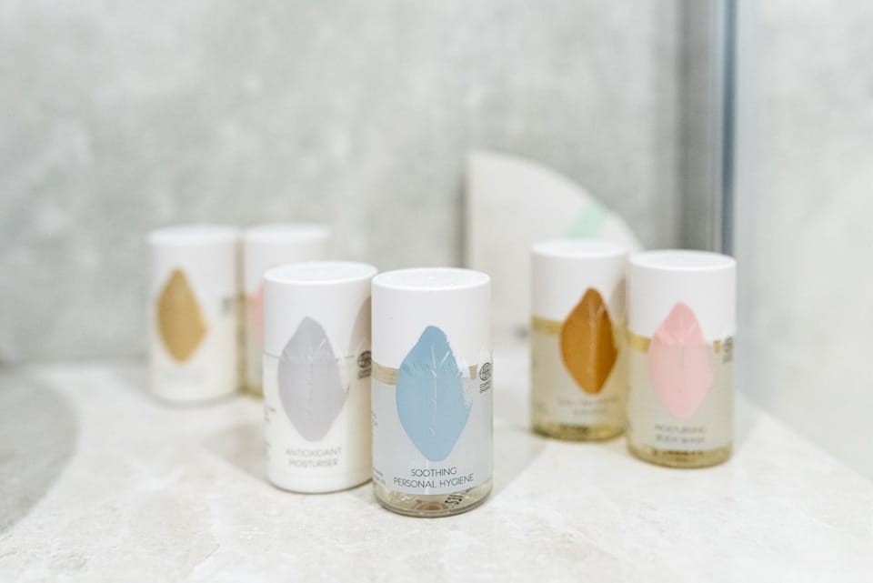 Bathroom amenities