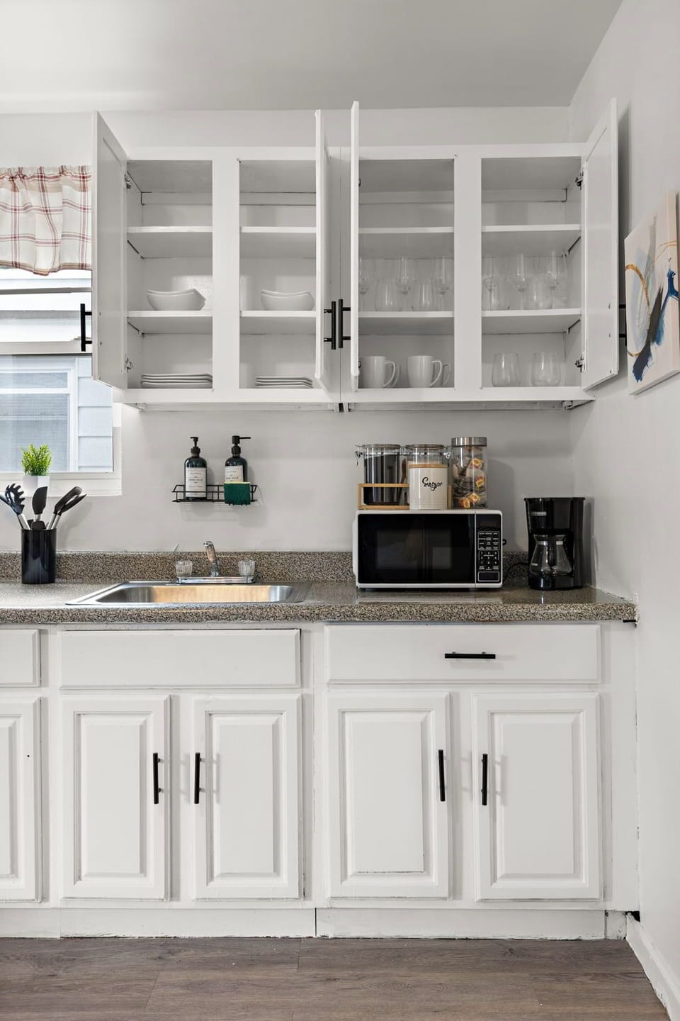 Fully loaded kitchen