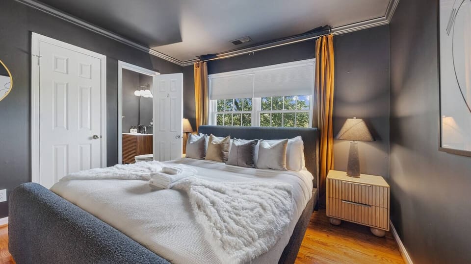 Bedroom #2 || Sink into bed after a busy day in the city. 