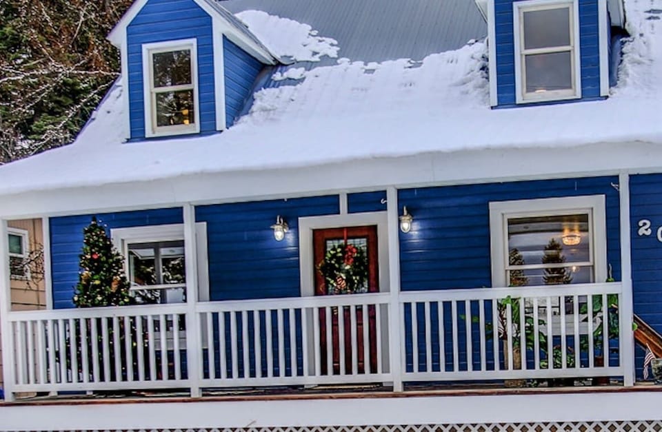 Welcome to The Historic Finlandia House in Downtown McCall