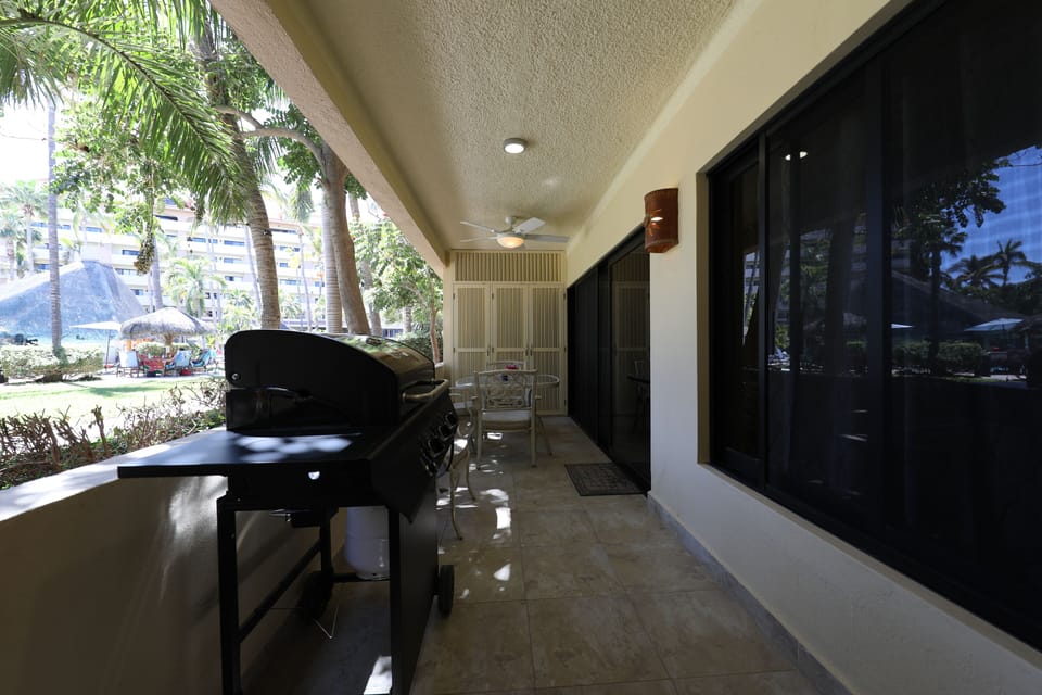 Spacious Patio with Large Gas BBQ