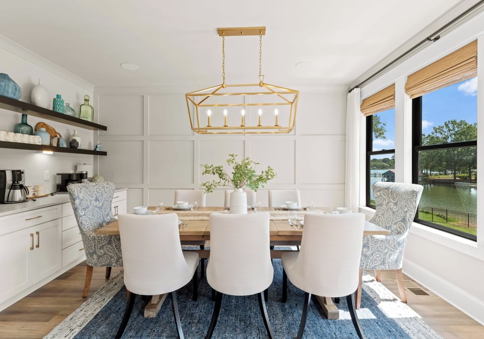 Dining area with seating for 8.