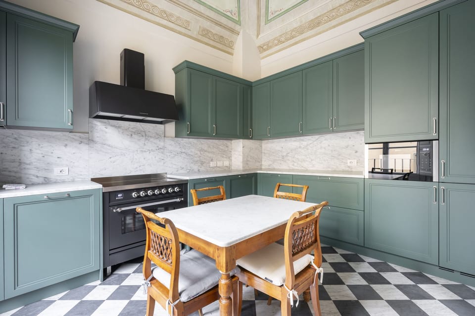 Apartment, Balcony, City View | Private kitchen | Full-size fridge, microwave, oven, stovetop