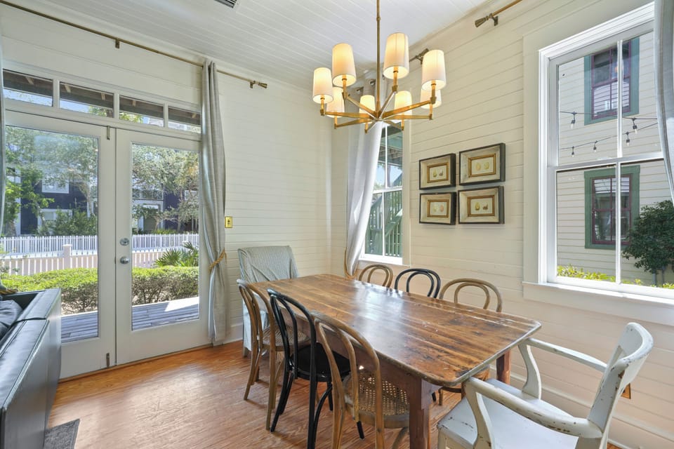 ADJACENT DINING AREA OFF KITCHEN SEATS 8