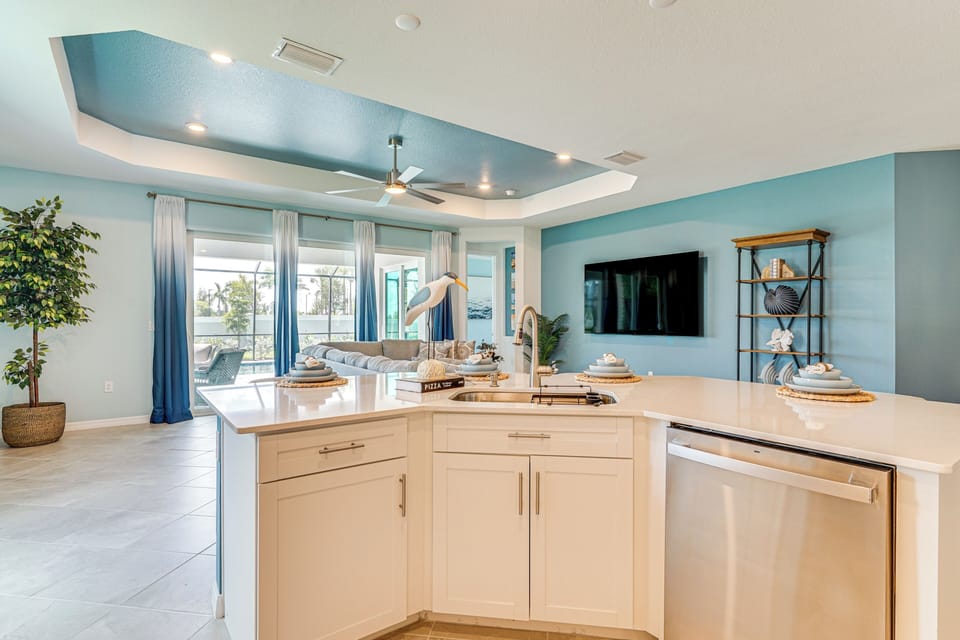 House (4 Bedrooms) | Interior