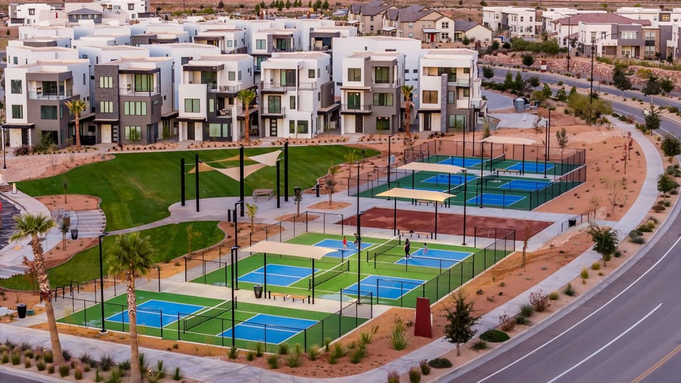 Condo, 2 Bedrooms | Aerial view