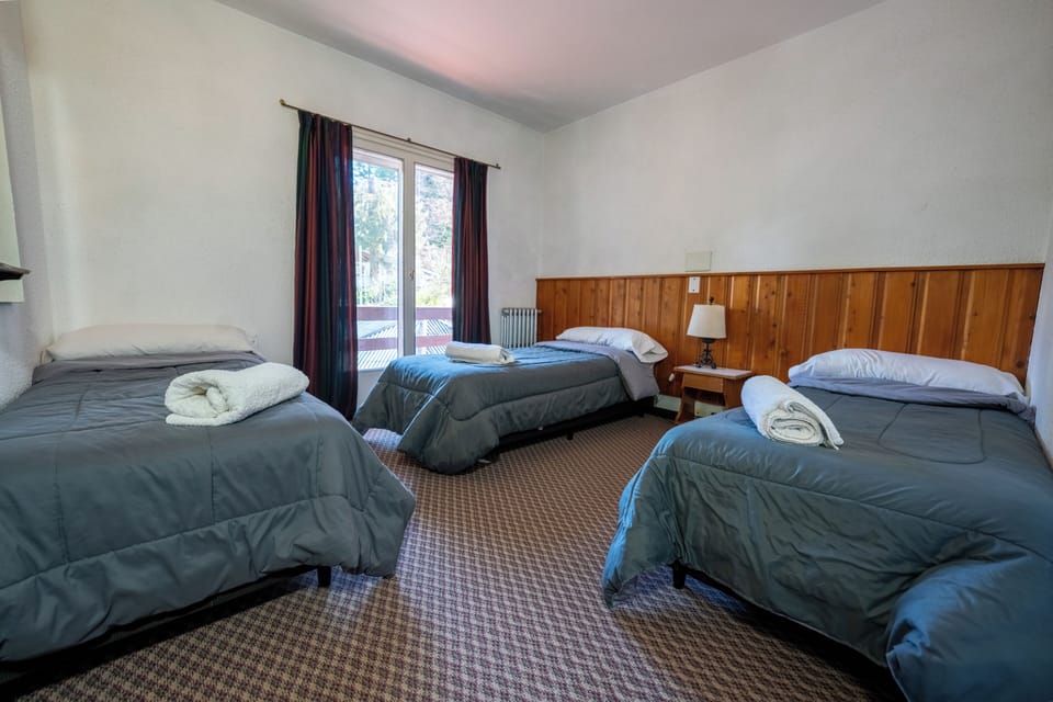 Classic Triple Room, Mountain View