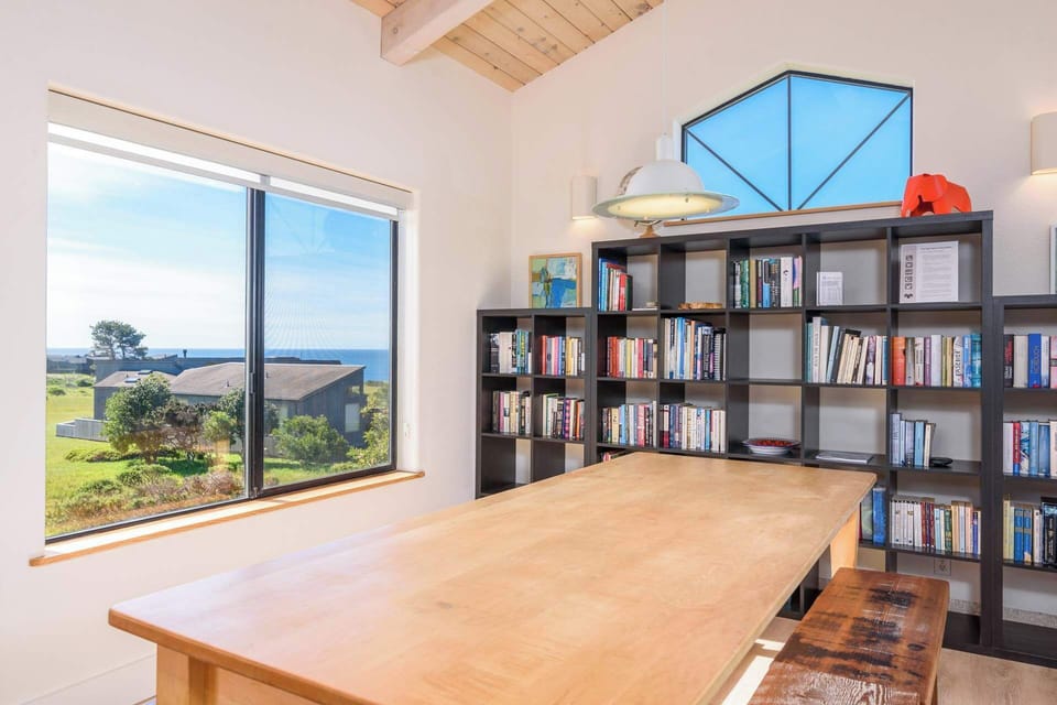 Dining table with seating for 6