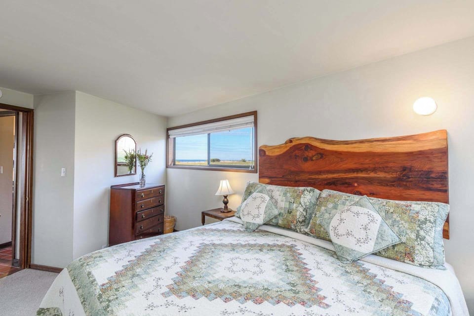 Master Bedroom with King bed