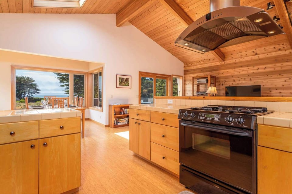 Spacious kitchen