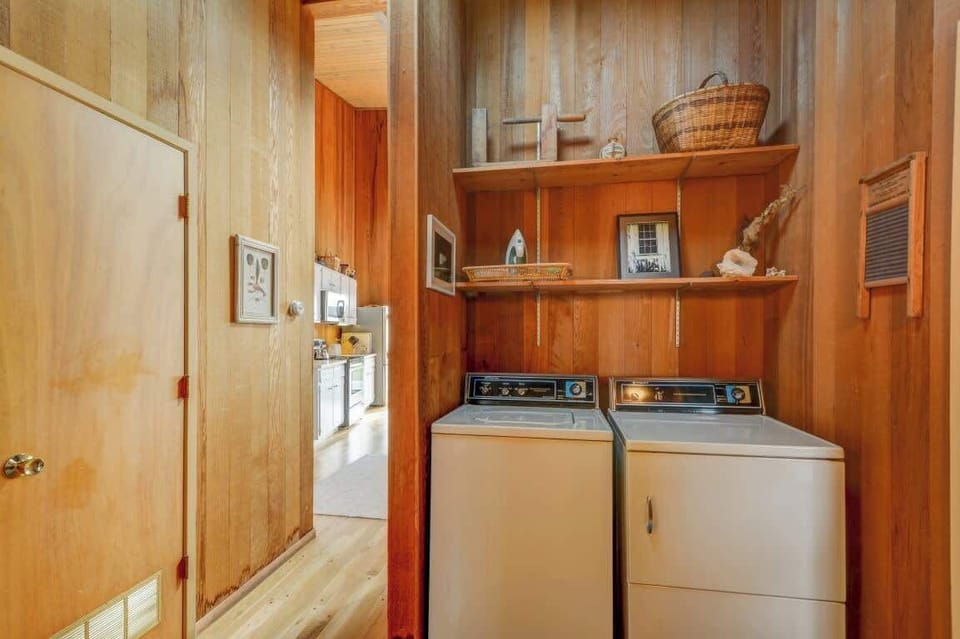 Laundry area