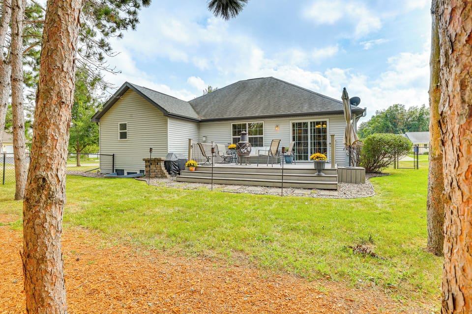 Fenced-In Backyard | Gas Grill