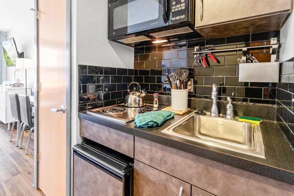 Kitchenette