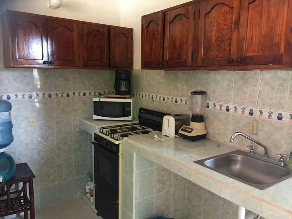 Comfort Apartment, Balcony, Sea View | Private kitchen