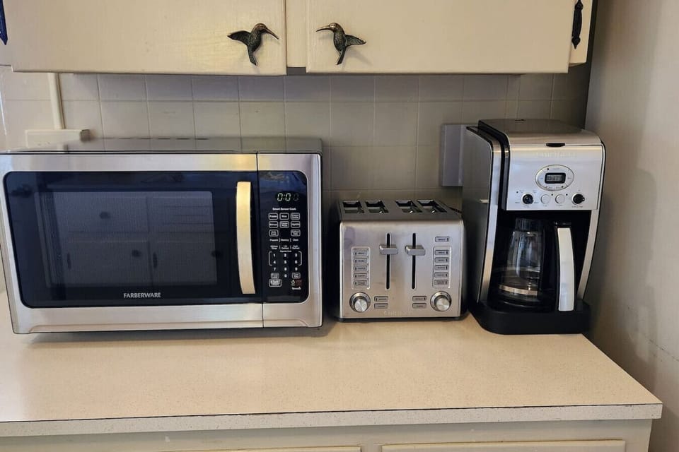 Kitchen Amenities