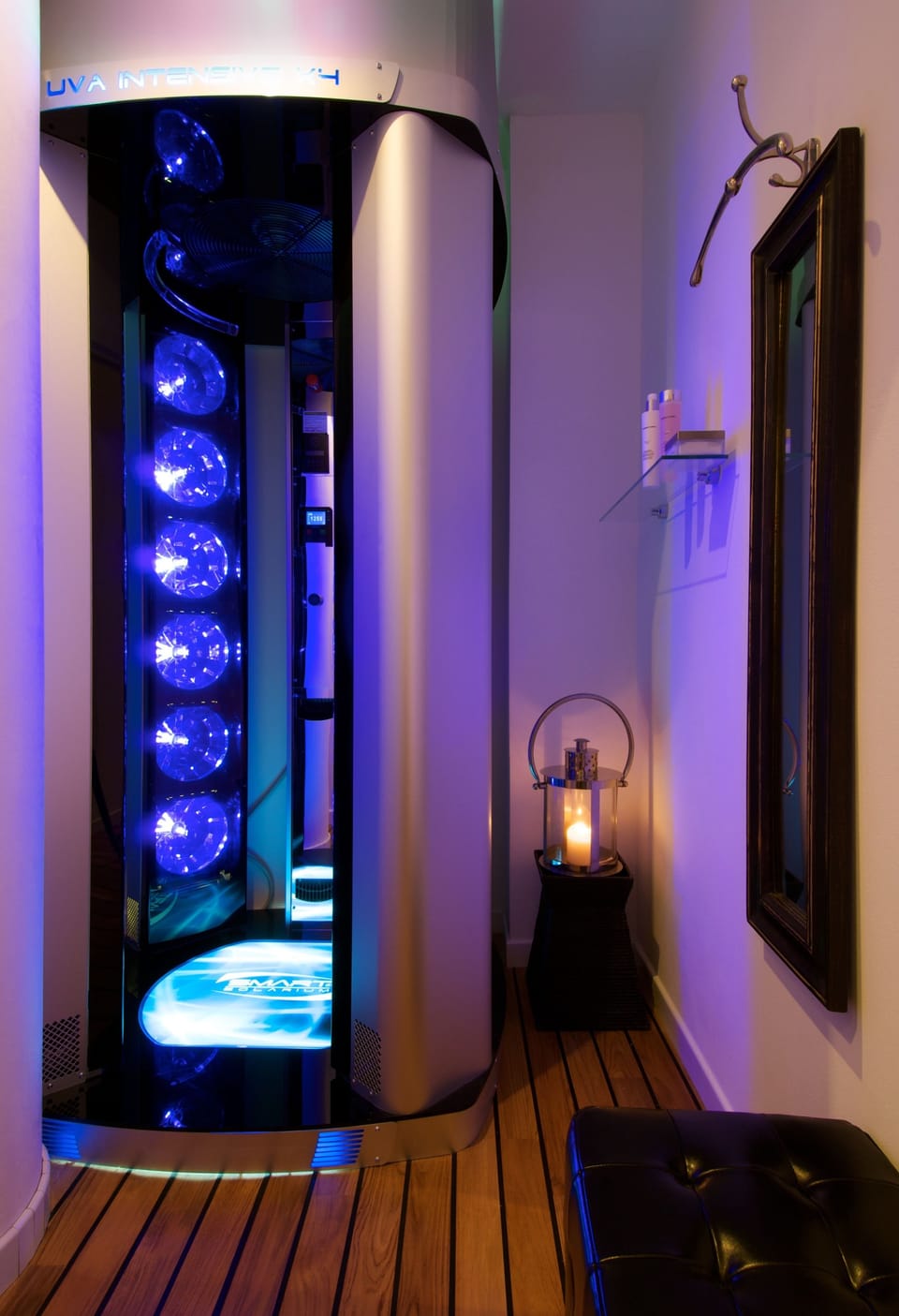 Sauna, hot tub, steam room, Turkish bath, body treatments, aromatherapy