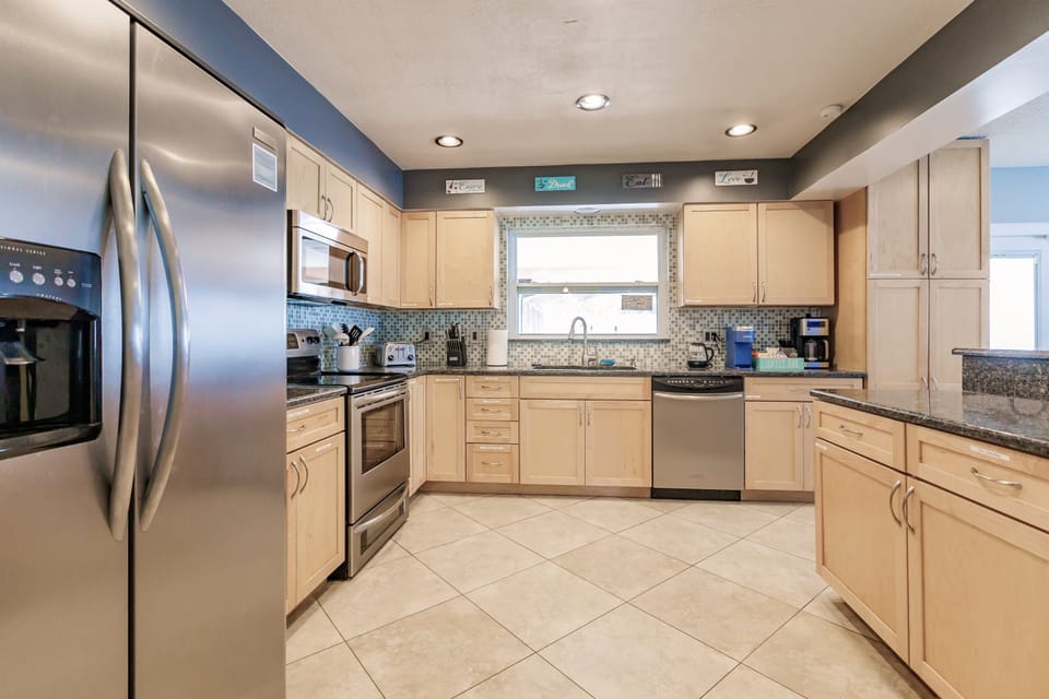 Open Kitchen