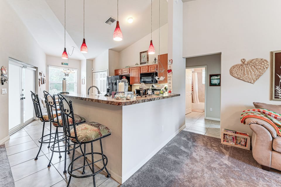House (2 Bedrooms) | Interior