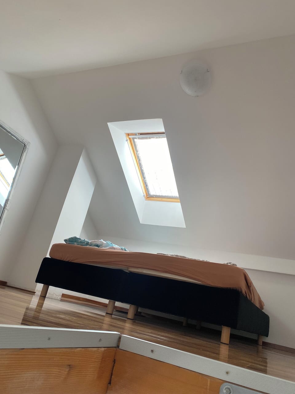 Basic Apartment | 1 bedroom, desk, laptop workspace, soundproofing