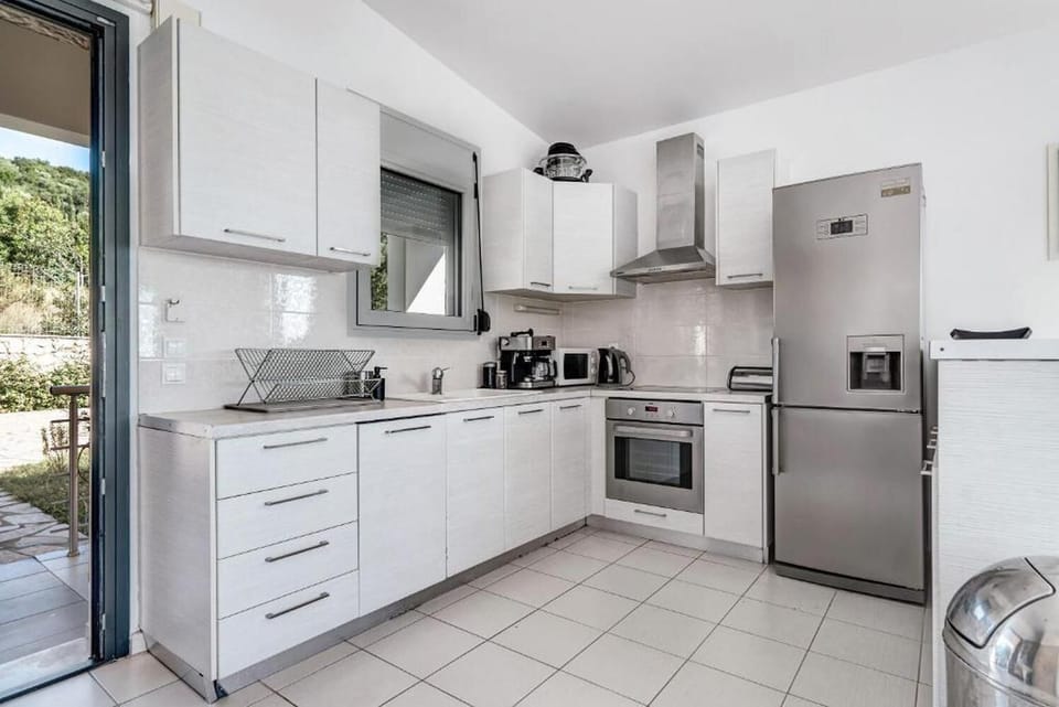 Equipped kitchen