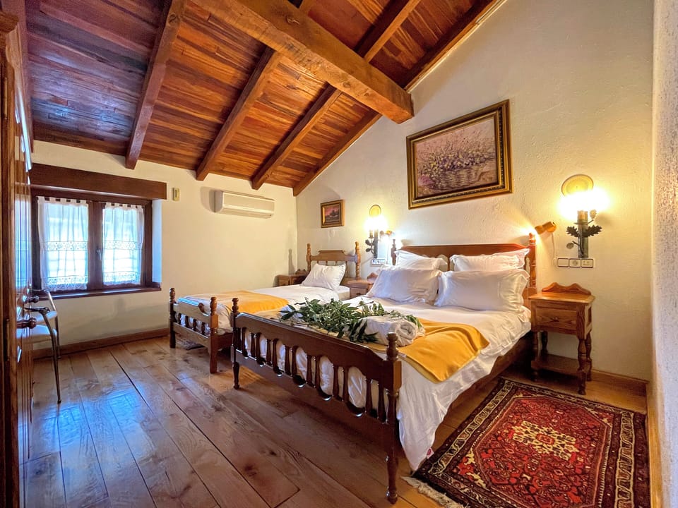 Basic Double Room | Egyptian cotton sheets, premium bedding, down comforters, bed sheets