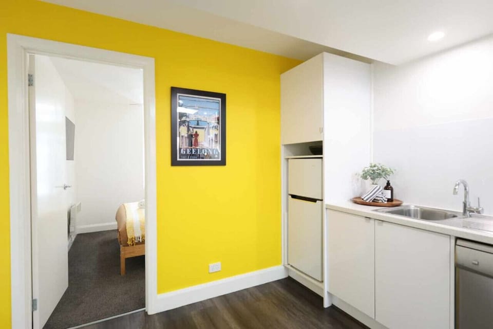 Bright kitchen with bold modern accents