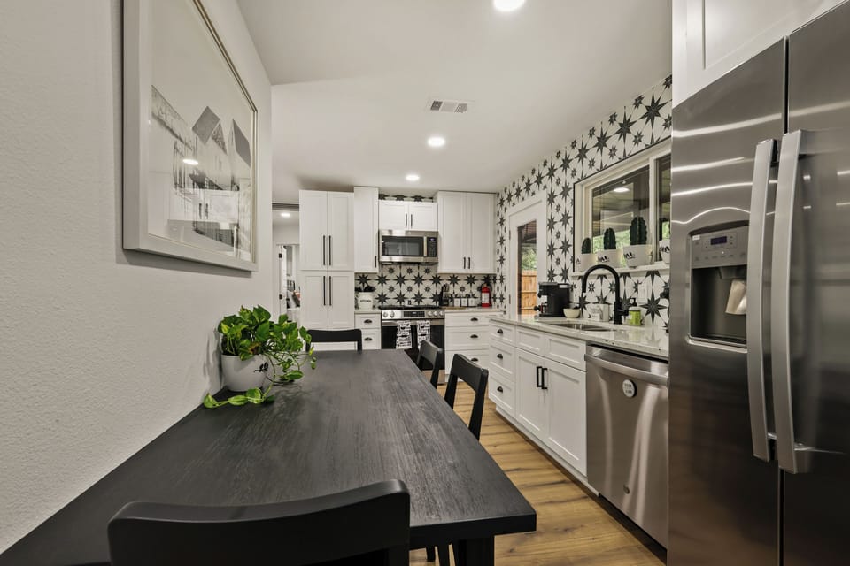 Fully Equipped  Eat in Kitchen
