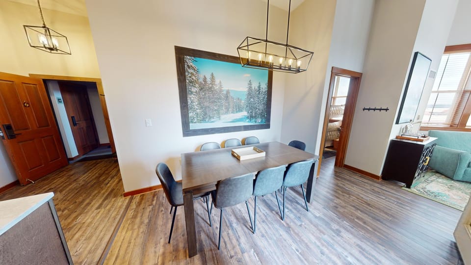 Dining Room, Dining Table, Furniture, Indoors, Table