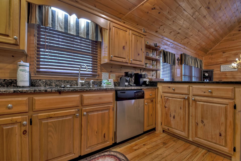 Fully Stocked Open Concept Kitchen