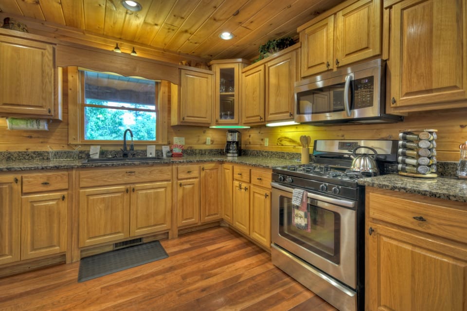 Large fully stocked kitchen