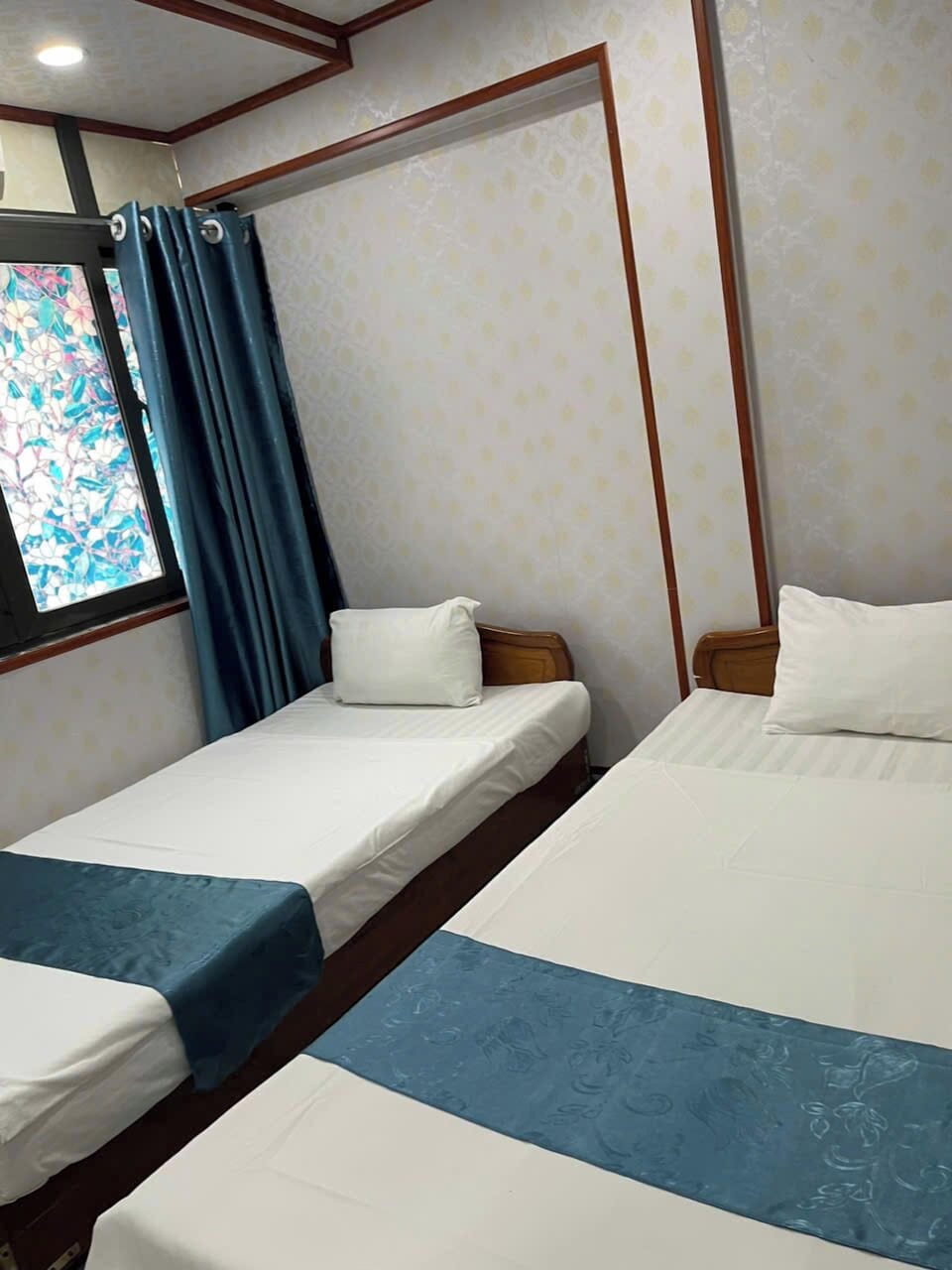Deluxe Double or Twin Room | Individually furnished, free WiFi, bed sheets