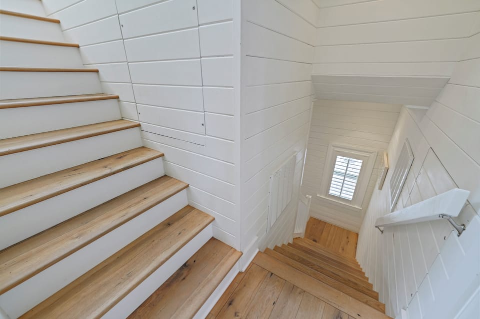 STAIRS TO SECOND FLOOR PRIMARY