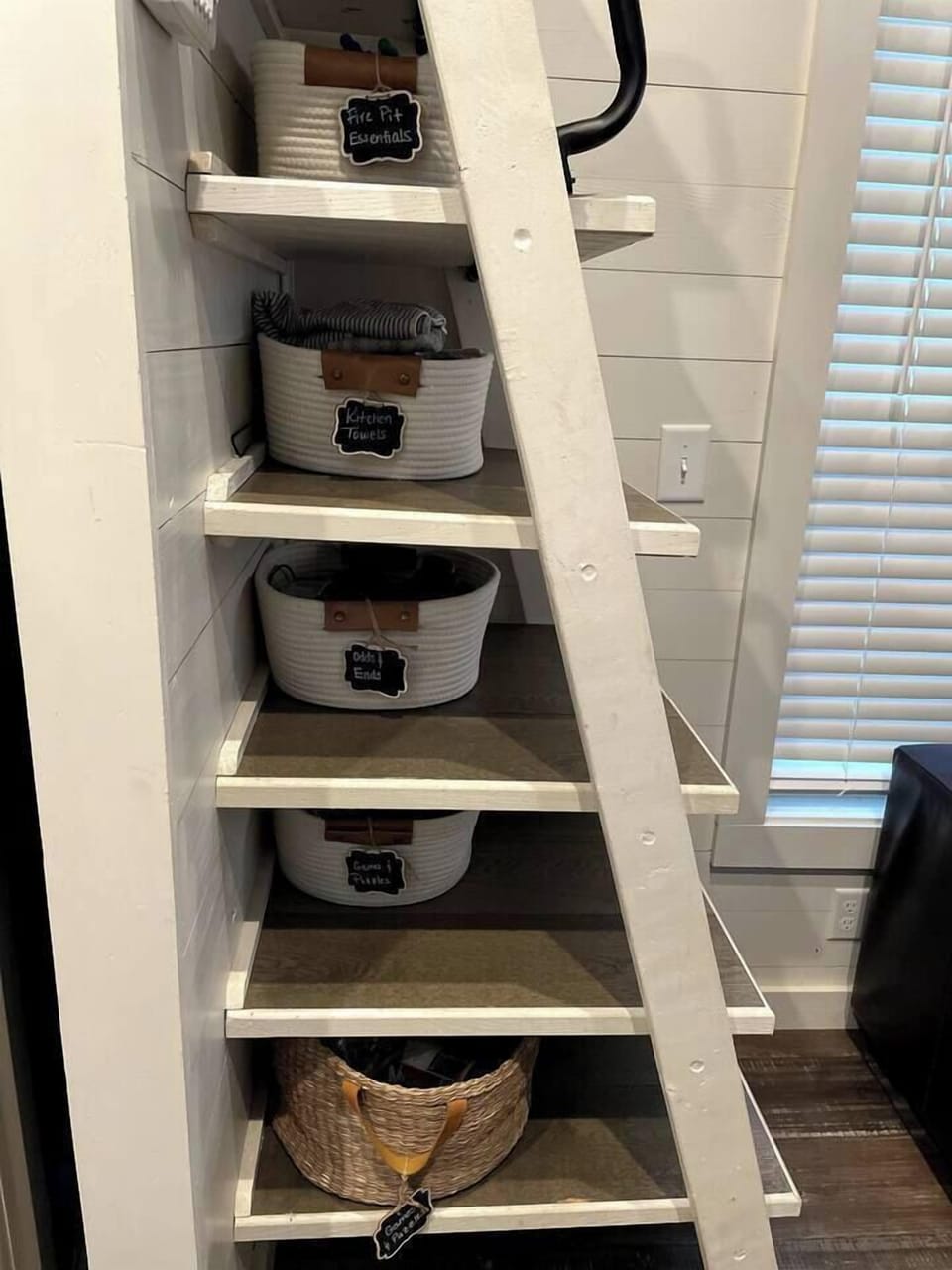 Family friendly games and puzzles 