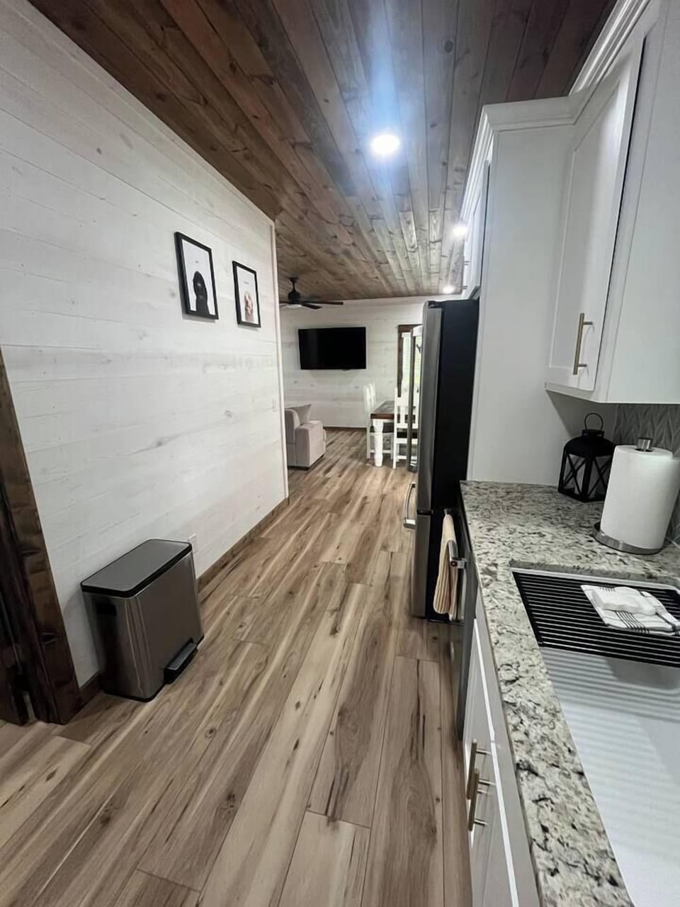 02a34091-4843-4157-bcdb-34a50a102069