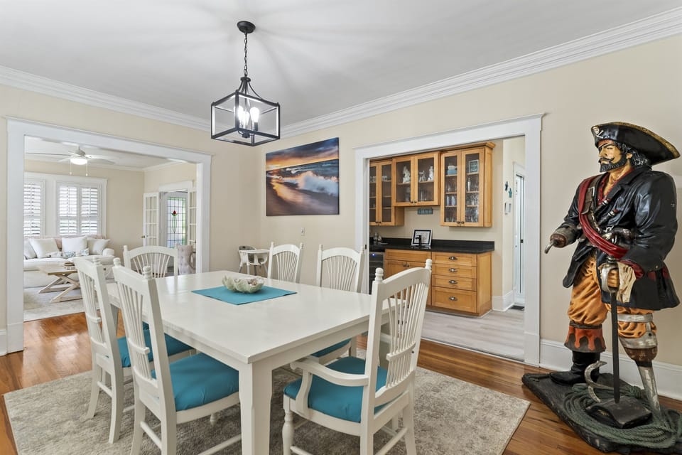 Dining Room / Kitchen