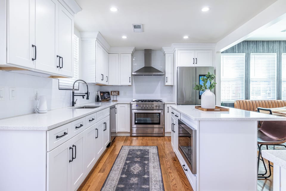 Chef’s kitchen