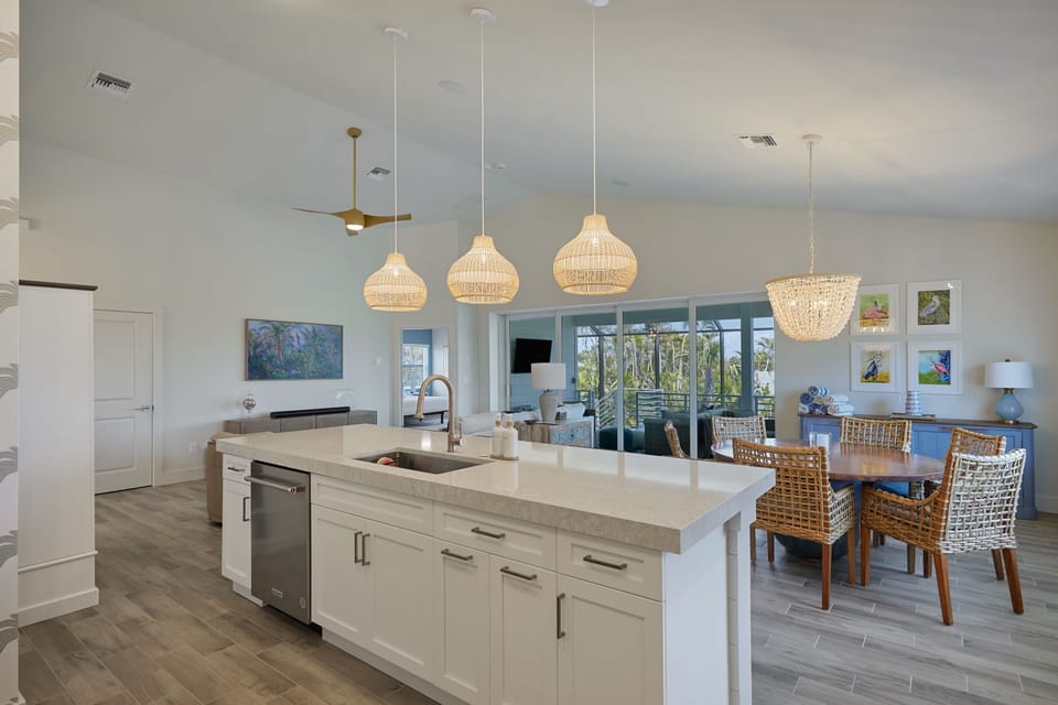 Gorgeous kitchen with island and breakfast bar seating