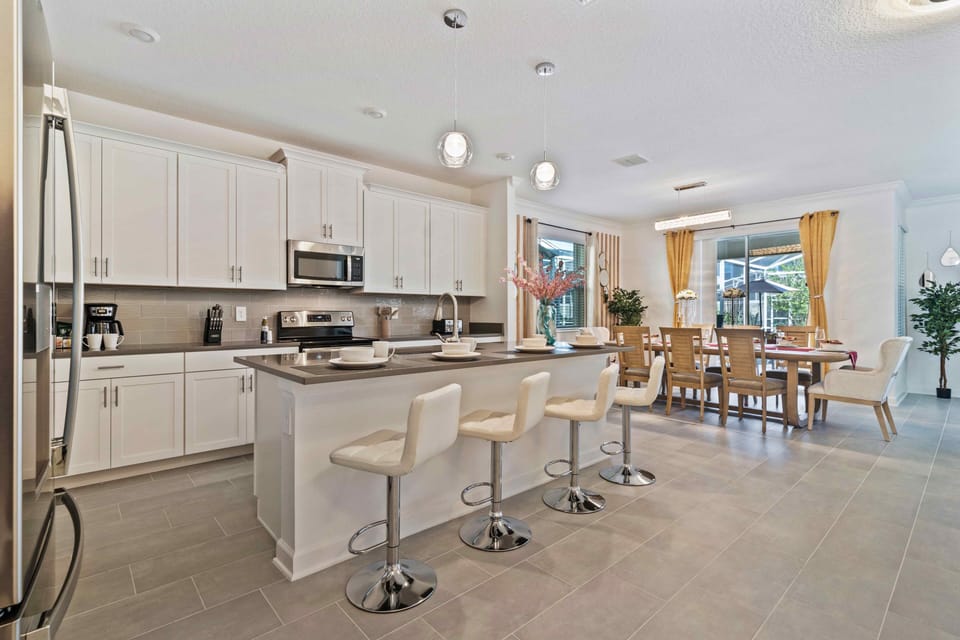 House (6 Bedrooms) | Property amenity
