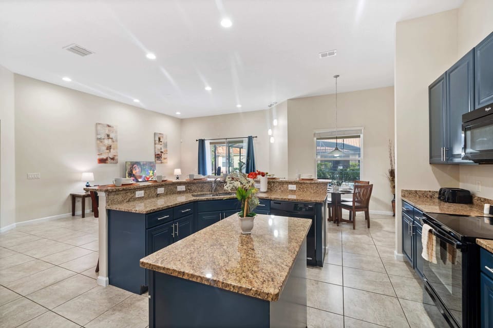 House (5 Bedrooms) | Property amenity