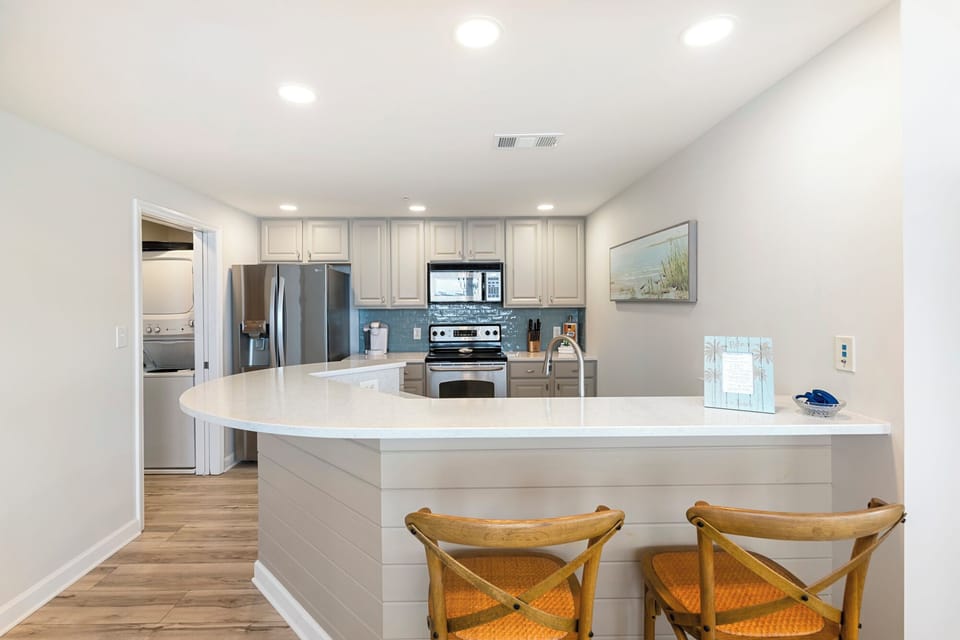 Modern Granite Kitchen