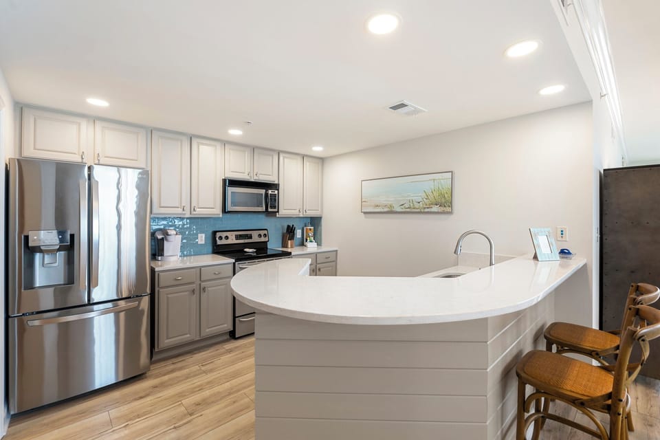 Modern Granite Kitchen