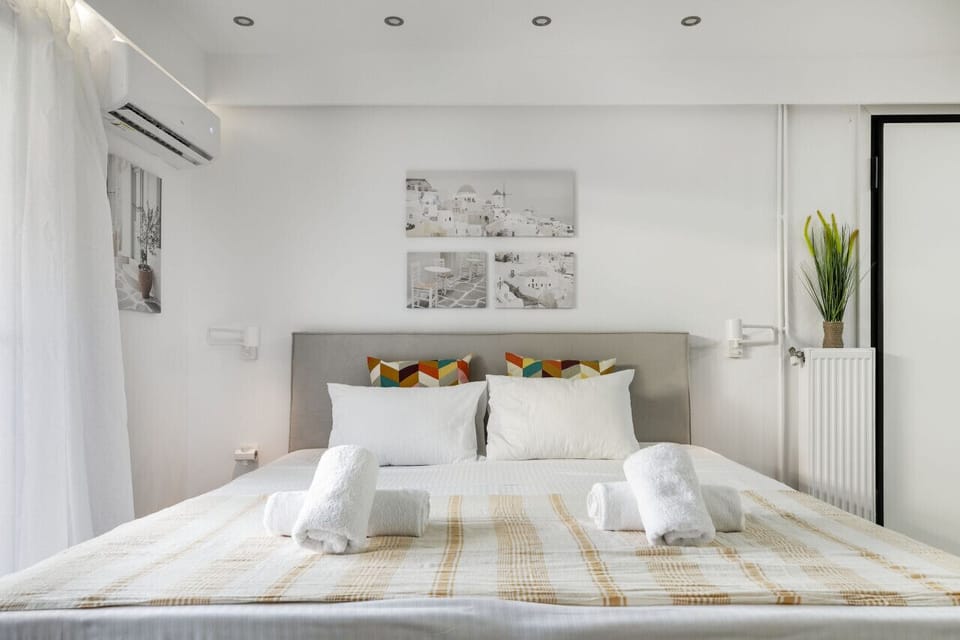 Double Bed