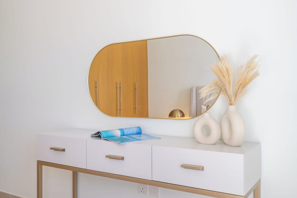 Deluxe Apartment, City View | 1 bedroom, desk, iron/ironing board, free WiFi