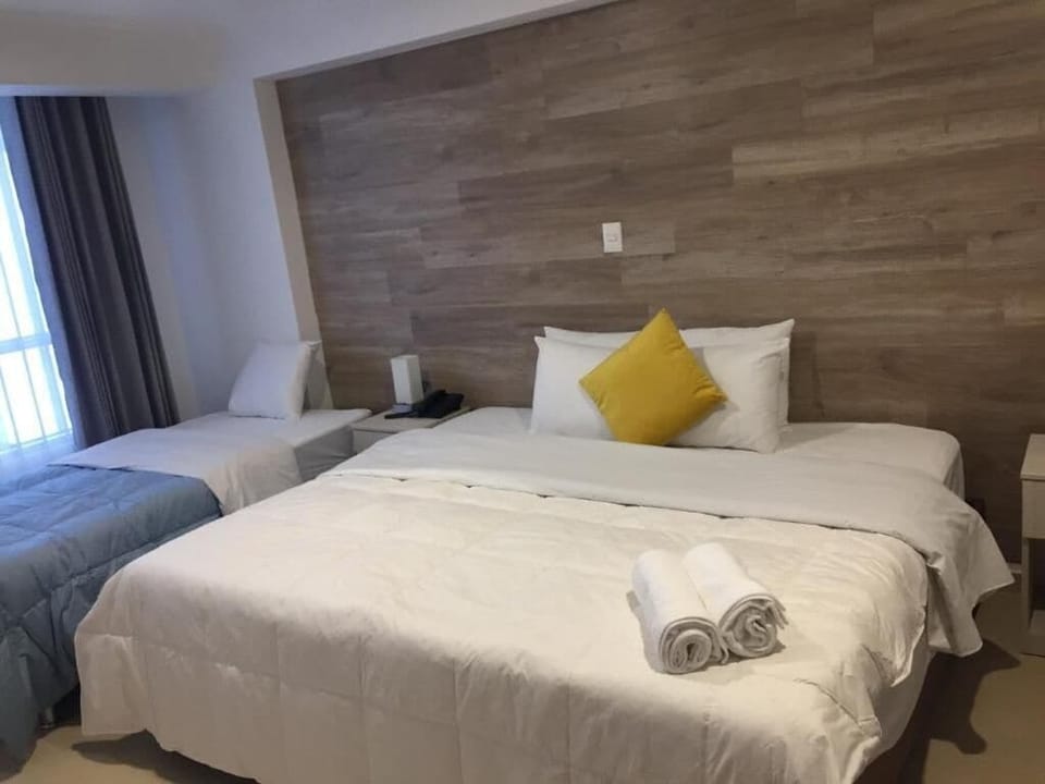 Basic Triple Room | Down comforters, free WiFi